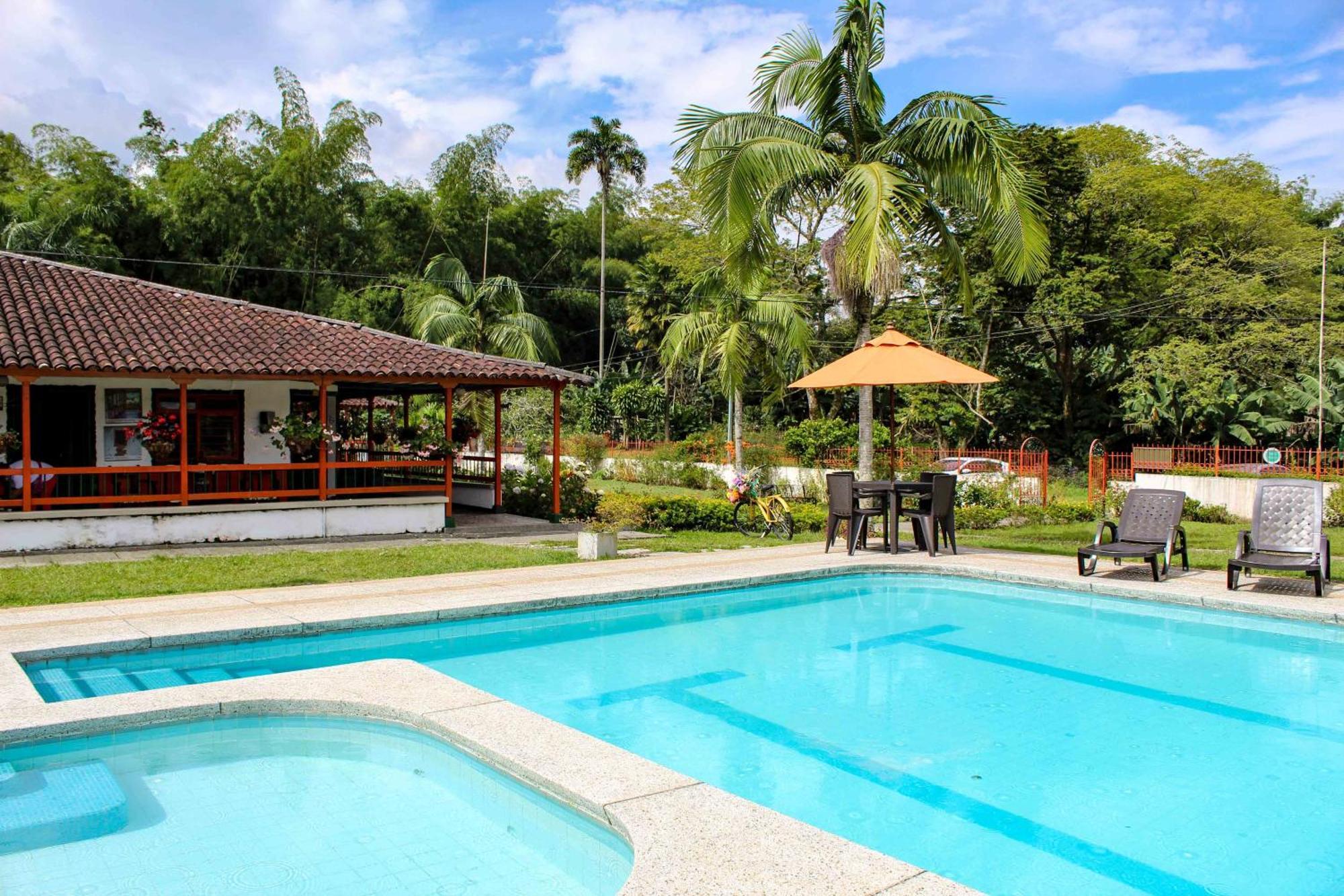 Hotel Campestre La Floresta Армения Экстерьер фото