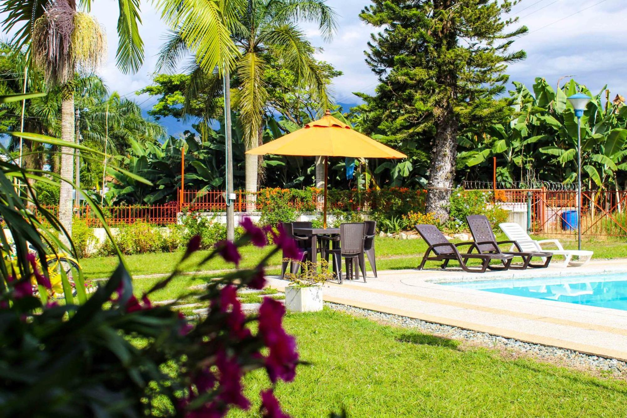 Hotel Campestre La Floresta Армения Экстерьер фото