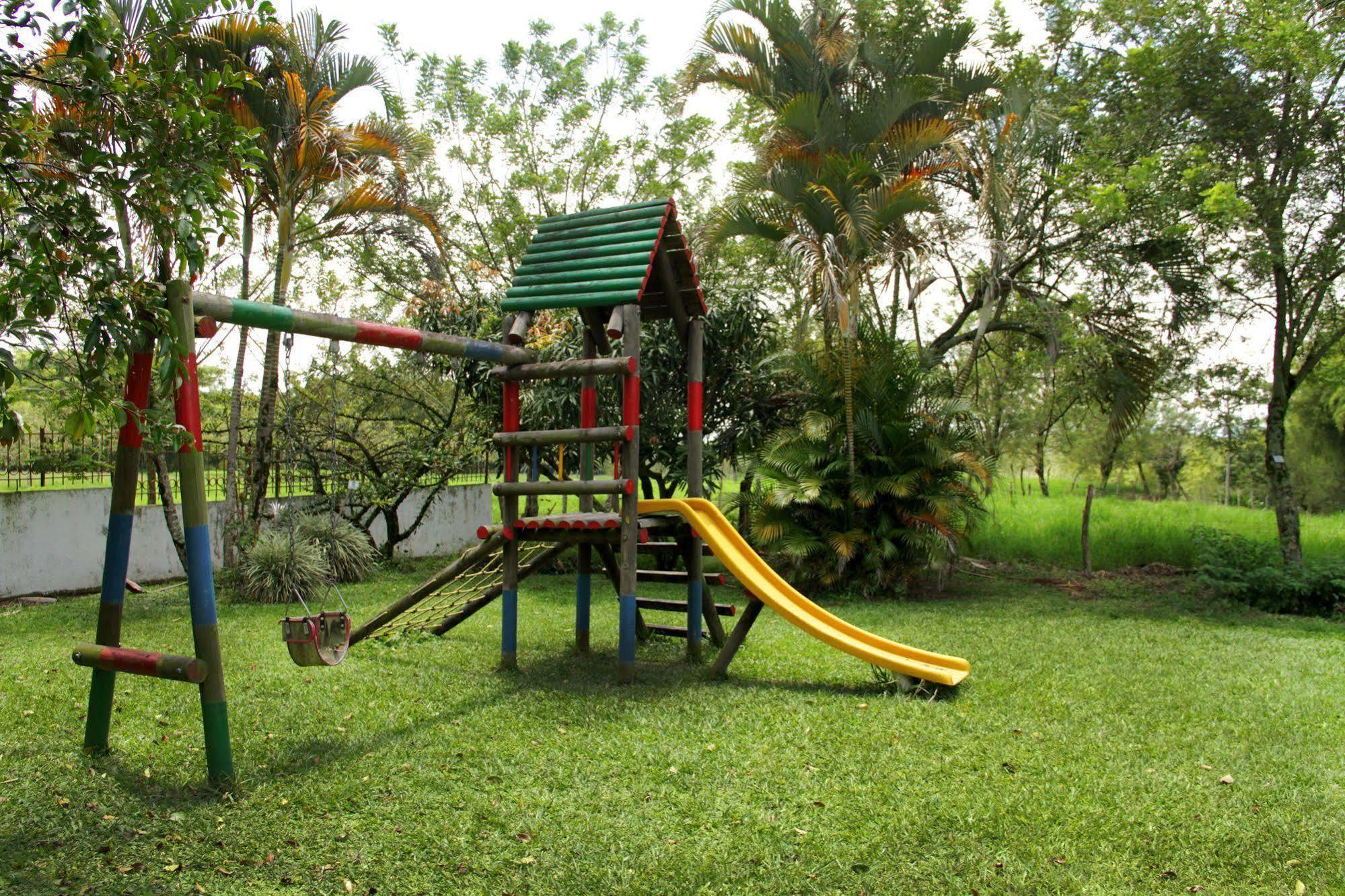Hotel Campestre La Floresta Армения Экстерьер фото